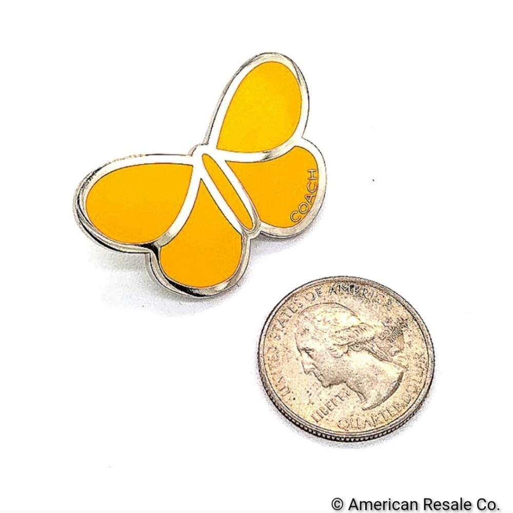 Vintage COACH Yellow Enamel Butterfly Lapel Pin Brooch Purse Backpack Pin Charm - Picture 7 of 7